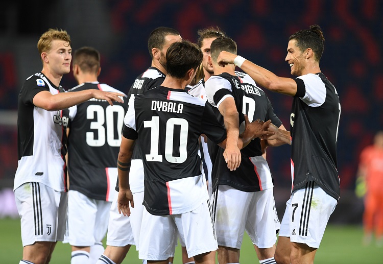 Serie A: Juventus hưởng phạt đền sau khi tham khảo VAR