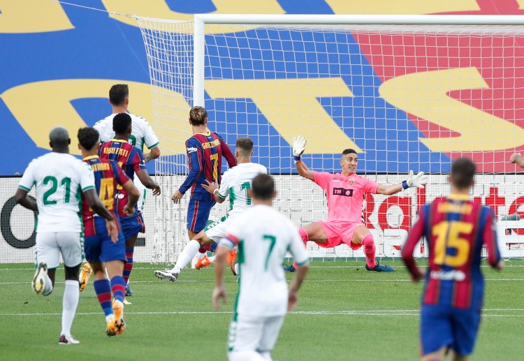 Can Barcelona redeem themselves and win La Liga this season?