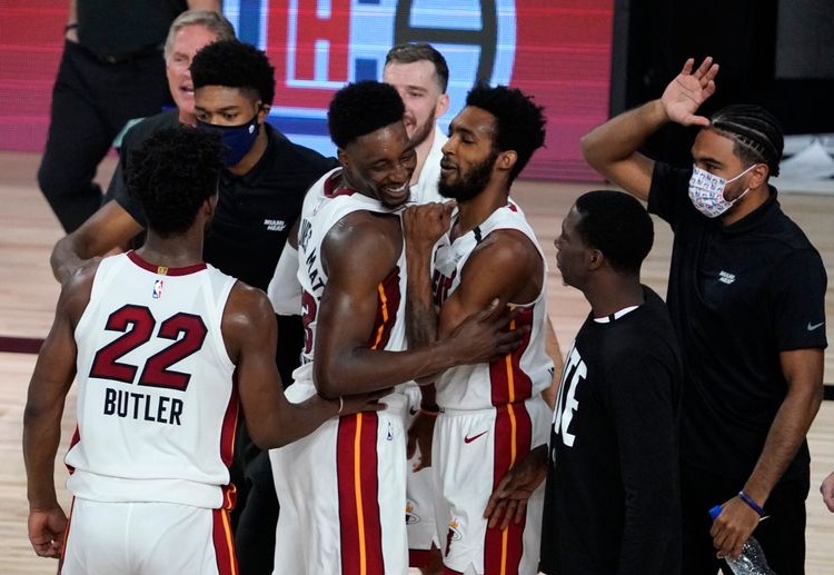 NBA 迈阿密热火的奥利尼克跑位