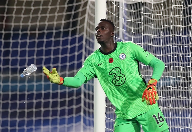 Edouard Mendy eks kiper Rennes yang kini membela Chelsea dan bertemu di Liga Champions