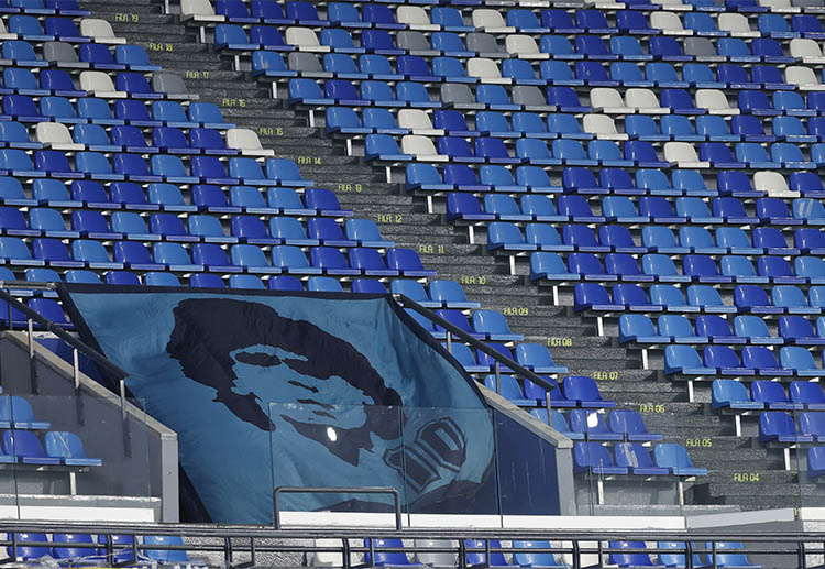 Maradona legenda yang pernah membesarkan nama Napoli di pentas Serie A