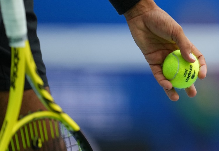 Felix Auger-Aliassime is beaten by Daniil Medvedev who are now set to the US Open finals