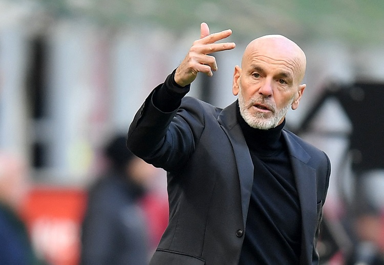 Serie A: AC Milan đang đối diện với nguy cơ không thể bảo vệ thành công ngôi vô địch