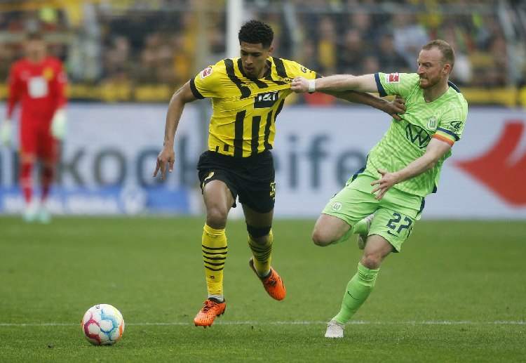 Borussia Dortmund are looking to steal the first place over Bayern Munich when they face Mönchengladbach in Bundesliga
