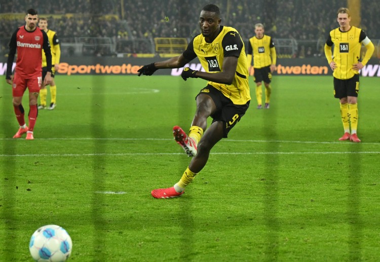 Dortmund thi đấu vòng 27 Bundesliga 2024/25 chạm trán Mainz 05