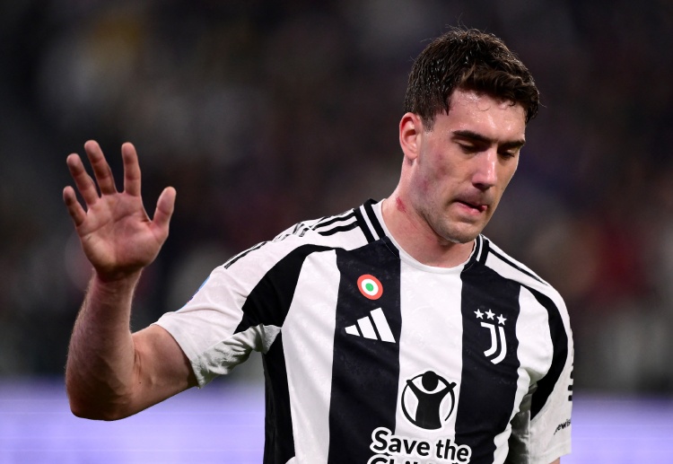 စီးရီးအေကလပ်ဂျူဗင်တပ်စ်တိုက်စစ်မှူးဒူဆန်ဗလာဟိုဗစ်ကိုတော့အာဆင်နယ်၊ချဲလ်ဆီး၊ယူနိုက်တက်နဲ့နယူးကာဆယ်တို့ကခေါ်ယူဖို့စိတ်ဝင်စားနေပါတယ်။