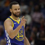 NBA: Warriors giành chiến thắng ngay trên sân khách