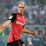 ဒါ့အပြင် ပရီးမီးယားလိဂ် ထိပ်သီး တို့ဟာ ဝစ်ဇ်ကို ခေါ်ယူဖို့ အတွက် တခြား အသင်းတွေထက် လက်ဦးမှု ရယူဖို့ ရည်ရွယ်ထားပုံ ရပြီး ဒိုင်လျှိုလေး အကွက် ရွှေ့နေပုံ ရပါတယ်။