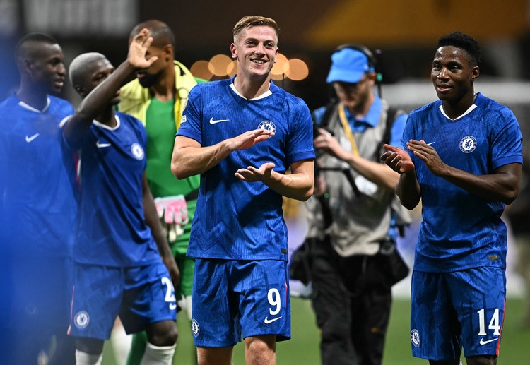 ချဲလ်ဆီးဟာ ပြီးခဲ့တဲ့ နှစ်ပိုင်း အတွင်းမှာ နာမည်ကျော် တိုက်စစ်မှူး အများအပြားကို ခေါ်ယူခဲ့ပေမယ့် ရောက်ရှိလာသူတိုင်း ကလည်း ပရီးမီးယားလိဂ်မှာ ရုန်းကန်ခဲ့ကြရပါတယ်။