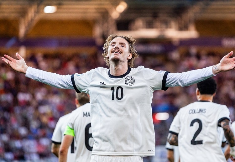 ဝေါလ်တီမိတ်ကို ရီးရဲလ်မက်ဒရစ်နဲ့ ချဲလ်ဆီး အပြင် ဘွန်ဒက်စ်လီဂါ ဘီလူးကြီး ဘေယန်မြူးနစ် ကပါ စောင့်ကြည့်လျက် ရှိနေပါတယ်။