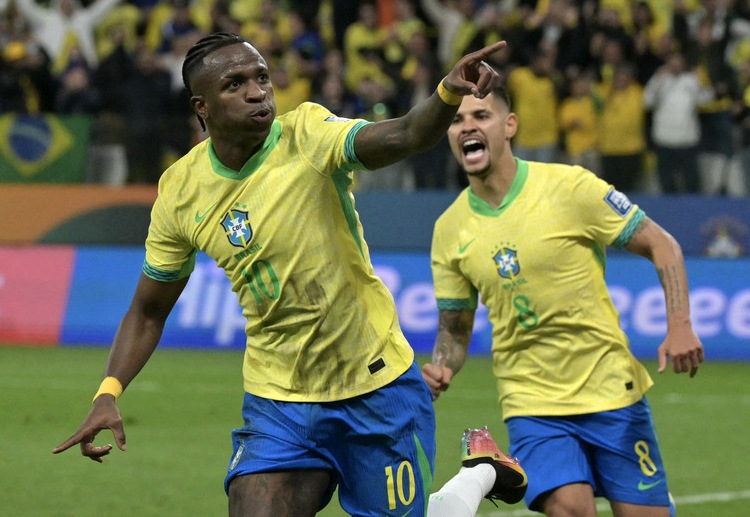 世界杯预选赛 巴西队依靠维尼修斯的关键进球，主场1比0战胜巴拉圭。