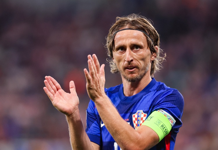 အယ်လီဂရီဟာ ၂၀၁၁ ခုနှစ်မှာ အေစီမီလန်နဲ့ အတူ စီးရီးအေ ချန်ပီယံဆုကို ရယူပေးခဲ့သူ ဖြစ်ပါတယ်။