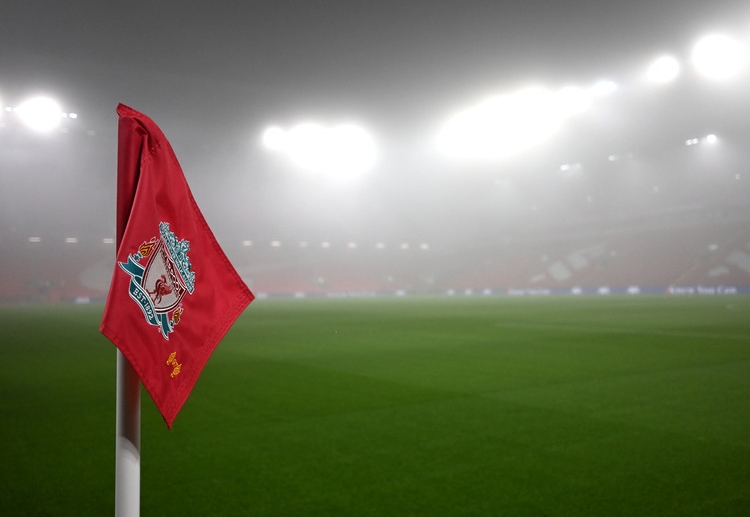 တစ်ဖက် မှာတော့ ပရီးမီးယားလိဂ် ကလပ်ဟာ ဒီနွေရာသီမှာ ကစားသမား ခေါ်ယူမှု အတွက် ပေါင် သန်း ၂၇၀ ဝန်းကျင် အသုံးပြုထားပါတယ်။