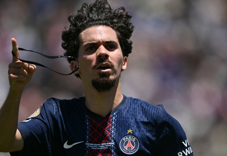 လာလီဂါ ကလပ်ဟာ တိုနီ ခရူးစ်နဲ့ လူကာ မိုဒရစ်တို့ မရှိတော့တဲ့နောက်မှာ အရည်အသွေးမြင့် ထိပ်တန်း ကွင်းလယ် ကစားသမားတွေနဲ့ ပြန်လည် အစားထိုးဖို့ လိုအပ်နေတာ ဖြစ်ပါတယ်။