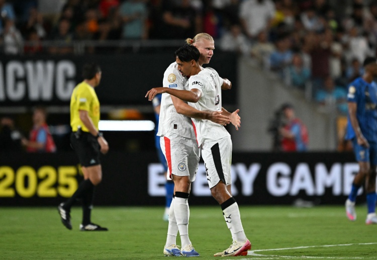 友谊赛 凭借赖因德斯的梅开二度，曼城3比0力挫巴勒莫。