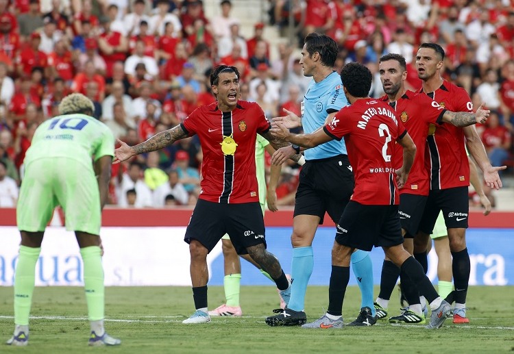 La Liga: Mallorca phải nhận tới 2 thẻ đỏ