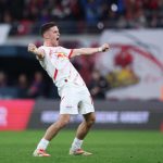 이날 바움가르트너는 팀 에이스 사비 시몬스가 토트넘 홋스퍼로 떠난 공백을 완벽히 메우며 걱정을 덜어냈다.