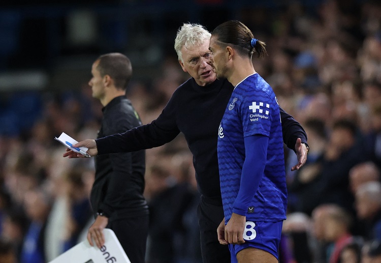 အဲဗာတန်က ပရီးမီးယားလိဂ် အဖွင့် ပွဲစဉ်မှာ လိဒ်စ်ယူနိုက်တက်ကို ရှုံးနိမ့်ခဲ့ပေမယ့် ပွဲစဉ် ၂ နဲ့ ၃ မှာတော့ ဝုဗ်နဲ့ ဘရိုက်တန်ကို အနိုင်ယူပြီး ရမှတ် ၆ မှတ်နဲ့ အဆင့် ၅ နေရာမှာ ရှိနေပါတယ်။