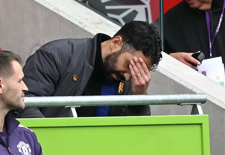 ကံယာကံရှင် ဖြစ်တဲ့ အမော်ရင် ကတော့ ဘရန့်ဖို့ဒ်ကို ရှုံးနိမ့်ခဲ့တဲ့ ပရီးမီးယားလိဂ် ပွဲစဉ် အပြီးမှာ သူ့ရဲ့ နည်းပြ ရာထူး အတွက် ပူပန်ခြင်း မရှိကြောင်း ပြောကြားထားပါတယ်။