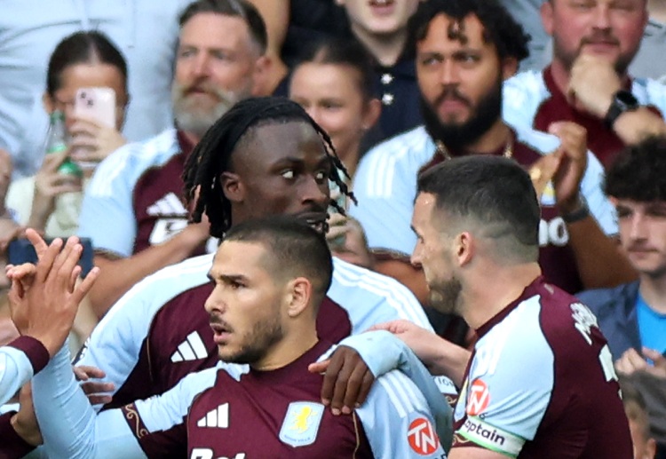 欧洲联赛 阿斯顿维拉凭借布恩迪亚和麦金的进球，客场2比0轻取费耶诺德。