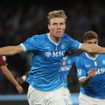 意甲联赛 凭借霍伊伦德的制胜球，那不勒斯逆转热那亚，成功拿下三分。