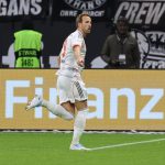 뮌헨은 이날 무승부로 10경기 연속 무패(9승 1무)를 달리며 승점 28로 선두를 질주했다.