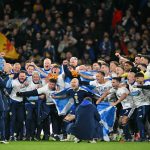 世界杯预选赛 补时末段，麦克莱恩用一记吊射破门，锁定苏格兰4比2的胜利。