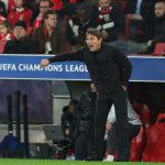 နာပိုလီဟာ ၂၀၂၅-၂၀၂၆ ဘောလုံးရာသီရဲ့ ပထမဦးဆုံး ဆုဖလား အောင်မြင်မှု မျှော်လင့်ချက် အတွက် အီတလီ စူပါဖလား ဗိုလ်လုပွဲမှာ ဘိုလော့ဂ်နဲ့ ထိပ်တိုက် ရင်ဆိုင်ရမှာ ဖြစ်ပါတယ်။