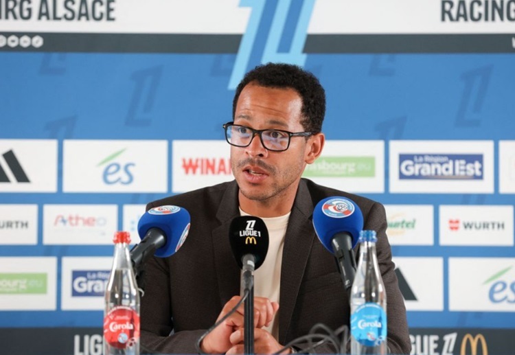 ဗြိတိန် သတင်းစာ The Sun က ချဲလ်ဆီးဟာ မန်စီးတီးနဲ့ ကစားမယ့် ပရီးမီးယားလိဂ် ပွဲစဉ် မတိုင်ခင် ရိုစီနီယာကို နည်းပြ အဖြစ် ခန့်အပ်ဖွယ် ရှိနေကြောင်း ဖော်ပြထားပါတယ်။