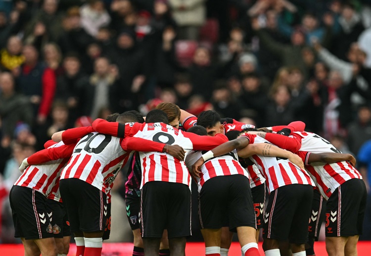 Premier League: Sunderland vẫn đang thi đấu khá khó chịu