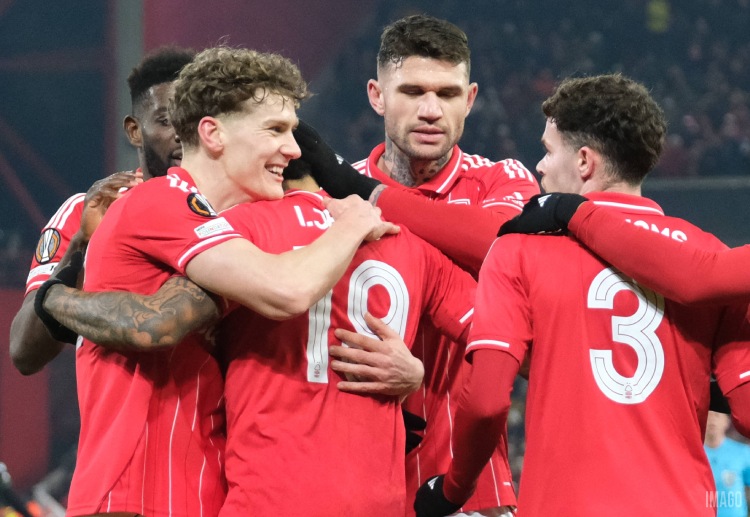 英超联赛  诺丁汉森林锋线上，伊戈尔·热苏斯以11球领跑队内射手榜。