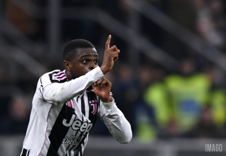 意甲联赛 卡卢卢因两黄变一红遭驱逐，尤文对此表达不满。