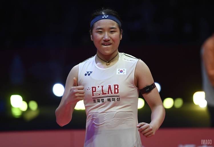 全英羽毛球赛 轻骑过关