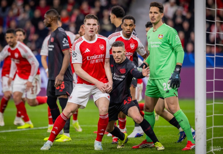 နည်းပြ မီခဲလ် အာတေးတားရဲ့ လက်အောက်မှာ ချန်ပီယံလိဂ် အိမ်ကွင်း ၁၆ ပွဲ ကစားရာမှာ ၁၃ ပွဲ အထိ အနိုင်ရထားပါတယ်။