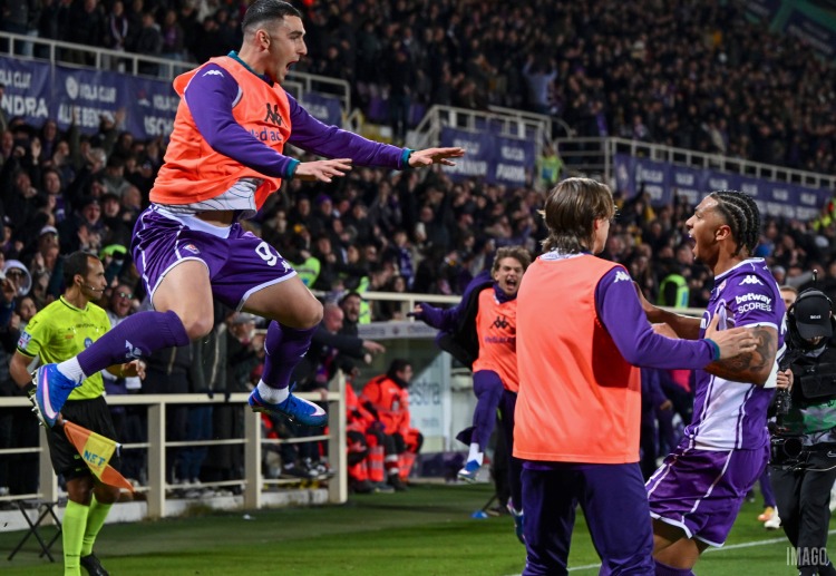 意甲联赛 恩杜尔第77分钟住在门前补射得手,帮助佛罗伦萨将比分扳为1比1。