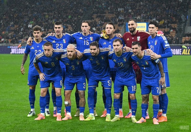 ၂၀၀၆ ကမ္ဘာ့ဖလား ချန်ပီယံဟောင်း ဂျန်နာရို ဂတ်တူဆိုဟာ အီတလီ လက်ရွေးစင် အသင်းကို ကမ္ဘာ့ဖလားဆီ ပြန်လည် ပို့ဆောင်ပေးဖို့ တာဝန်ယူထားရသူ ဖြစ်ပါတယ်။