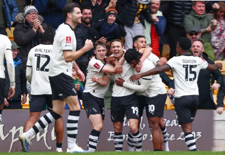 英足总杯  本·韦恩足总杯已收获3球，是维尔港的重要得分武器。