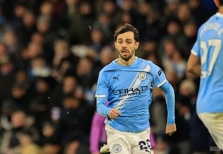 ဆေးလ်ဗားဟာ ၂၀၁၇ ခုနှစ်မှာ မိုနာကို ကနေ ပရီးမီးယားလိဂ် ကလပ် မန်စီးတီးကို ပြောင်းရွှေ့လာခဲ့တာ ဖြစ်ပြီး လာမယ့် ဇွန်လမှာ အသင်းနဲ့ စာချုပ် သက်တမ်း ကုန်ဆုံးတော့မှာပါ။