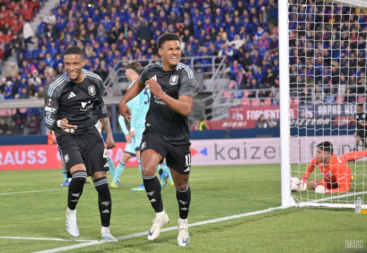 英超联赛 沃特金斯状态火热,维拉进攻有保障